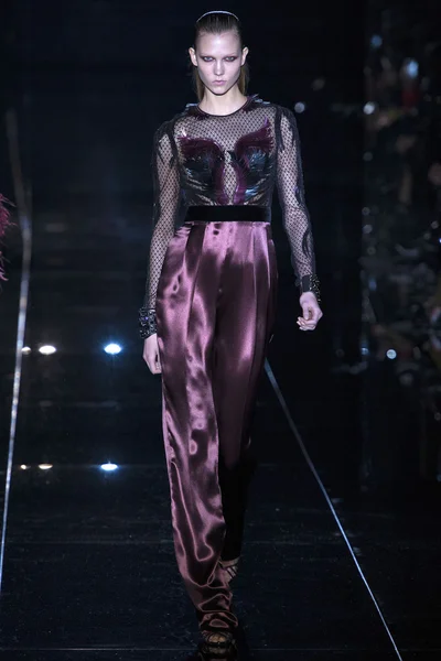 Look 43
